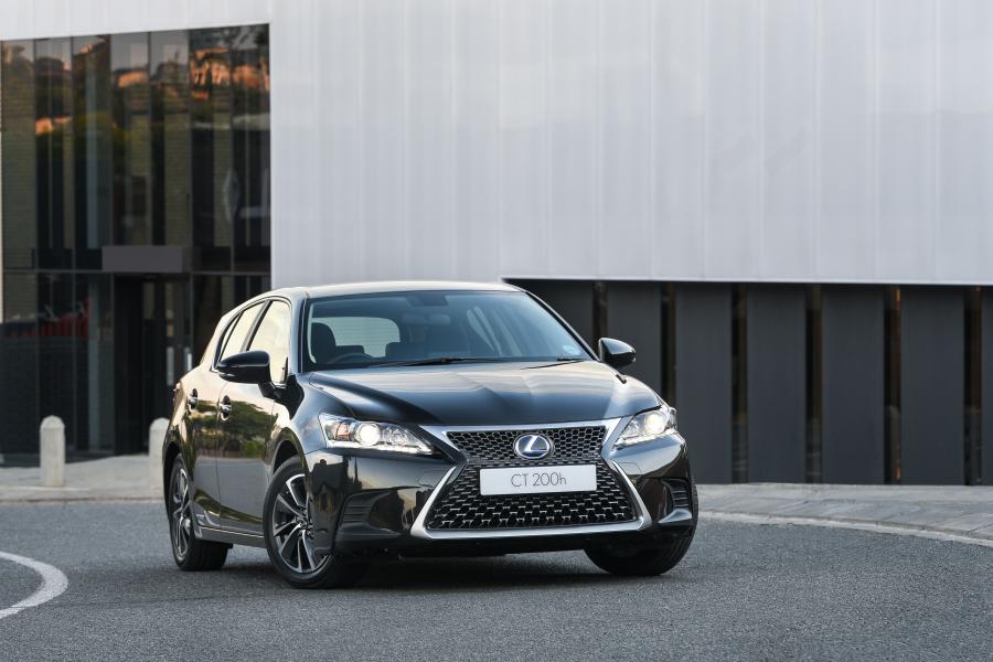  Lexus CT200h 2018 года  (ZA) (фото 24 из 40)